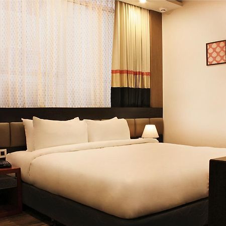 Minla Hotel Bangalore Exterior photo